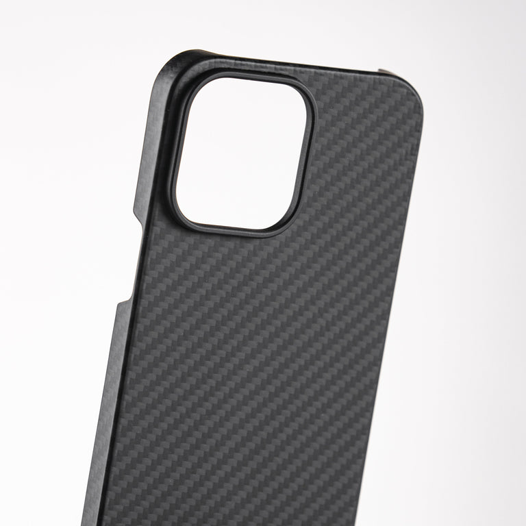 Aramid Fiber iPhone 15 Case